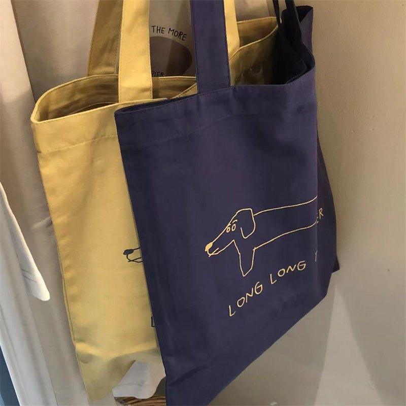 Long Traveler Dachshund Tote Bag | The Best Dachshund Gifts